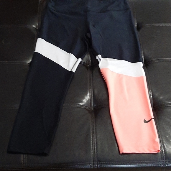 Nike Training Leggings - Picture 1 of 4